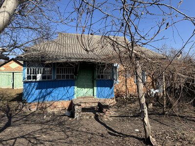 "Як вовк отой тут". Історія евакуйованої родини з Сумщини "Як вовк отой тут". Історія евакуйованої родини з Сумщини