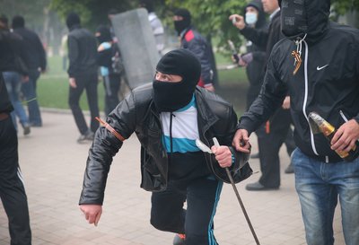 Не остання, крайня акція. Проукраїнський мітинг у Донецьку 28 квітня 2014 рік: яким він був Не остання, крайня акція. Проукраїнський мітинг у Донецьку 28 квітня 2014 рік: яким він був
