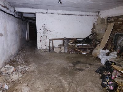 Частина мешканців будинку в Божківському на Полтавщині просять облаштувати укриття Частина мешканців будинку в Божківському на Полтавщині просять облаштувати укриття