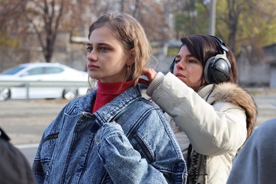 Карина Химчук, "Ти мене любиш?" 2023, тоня ноябрьова, кіно Карина Химчук, "Ти мене любиш?" 2023, тоня ноябрьова, кіно