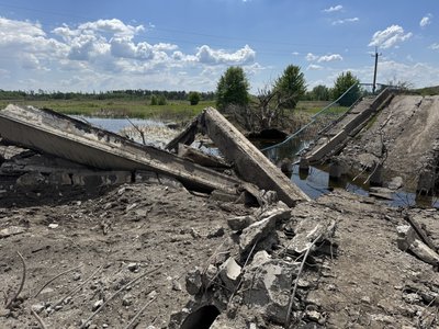 "Тут народилася, хрестилася, нікуди не поїду”: Як живе село Ямне на Сумщині за 14 кілометрів Росії "Тут народилася, хрестилася, нікуди не поїду”: Як живе село Ямне на Сумщині за 14 кілометрів Росії