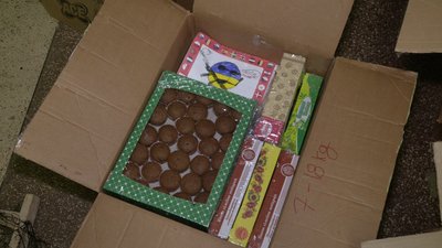 Зібрали великодні смаколики для ЗСУ