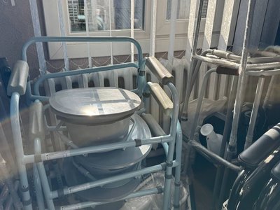 засоби реабілітації, крісла засоби реабілітації, крісла