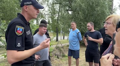Серцевий напад та розбита голова: у Черкасах на Лісовій Просіці зчинилася сутичка Серцевий напад та розбита голова: у Черкасах на Лісовій Просіці зчинилася сутичка