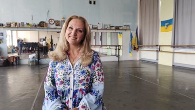 "Як ці діти можуть посміхатися, коли у вас війна".