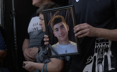 У Луцьку попрощалися з загиблим у ДТП на Соборності підлітком У Луцьку попрощалися з загиблим у ДТП на Соборності підлітком