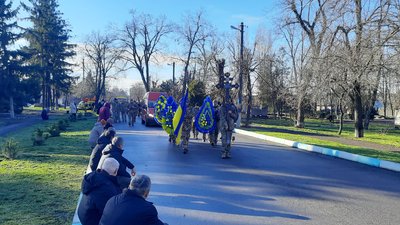 Наймолодшому було 23 роки. На Кіровоградщині попрощались із чотирма бійцями Наймолодшому було 23 роки. На Кіровоградщині попрощались із чотирма бійцями