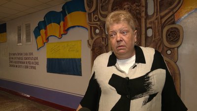 Один повноцінний урок за чотири навчальні дні: як навчаються першокласники у Чернігові під час затяжних тривог Один повноцінний урок за чотири навчальні дні: як навчаються першокласники у Чернігові під час затяжних тривог