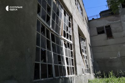 "Пасочки пекла, мала украшати. Путін їх прикрасив": напередодні Великодня РФ ударила по Одещині "Пасочки пекла, мала украшати. Путін їх прикрасив": напередодні Великодня РФ ударила по Одещині