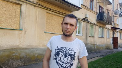 На Житомирщині шість родин отримають компенсацію по 100 тисяч гривень за пошкоджене житло На Житомирщині шість родин отримають компенсацію по 100 тисяч гривень за пошкоджене житло