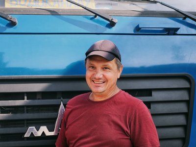 «Лего» для дорослих. Як механік Житомирводоканалу відновлює старі машини «Лего» для дорослих. Як механік Житомирводоканалу відновлює старі машини