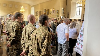 "Його вибили тут": спогади про воїна Сергія Зосіма, який загинув через обстріл Полтави "Його вибили тут": спогади про воїна Сергія Зосіма, який загинув через обстріл Полтави