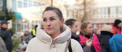"Це наш біль, який тут відображатиметься". У центрі Сум запрацював термінал з інформацією про зниклих безвісти "Це наш біль, який тут відображатиметься". У центрі Сум запрацював термінал з інформацією про зниклих безвісти