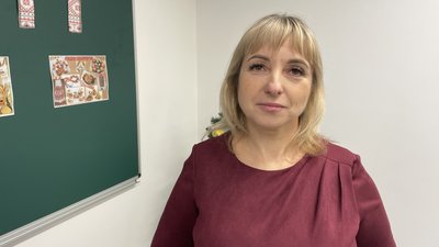 За парти після чотирьох років "дистанційки": у ліцеї на Миколаївщині облаштували укриття За парти після чотирьох років "дистанційки": у ліцеї на Миколаївщині облаштували укриття