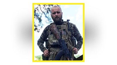 На Чернігівщині попрощалися з захисниками — Дмитром Решотком, Станіславом Гопаном та Романом Олійником На Чернігівщині попрощалися з захисниками — Дмитром Решотком, Станіславом Гопаном та Романом Олійником