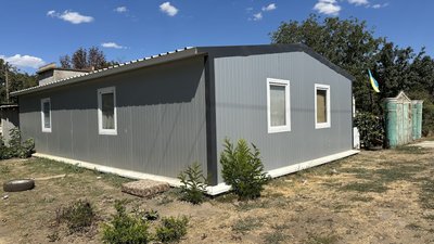 Незламна жінка: як Оксана Гнедько відновлює постраждалі села Миколаївщини під час війни Незламна жінка: як Оксана Гнедько відновлює постраждалі села Миколаївщини під час війни