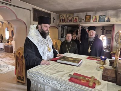 На Вінниччині військовому капелану та волонтеру вручили високі церковні нагороди На Вінниччині військовому капелану та волонтеру вручили високі церковні нагороди