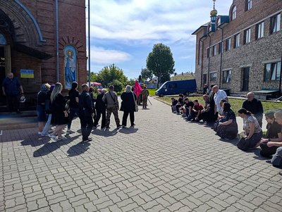 Поховали воїна на кладовищі у мікрорайоні Ружична в Хмельницькому Поховали воїна на кладовищі у мікрорайоні Ружична в Хмельницькому