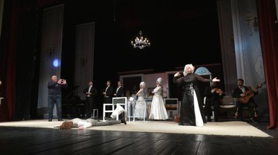 Обережно дебют, Тернопільський драмтеатр, прем'єра