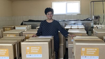 "Допомога на бджолиних крильцях": як підтримують миколаївських пасічників "Допомога на бджолиних крильцях": як підтримують миколаївських пасічників