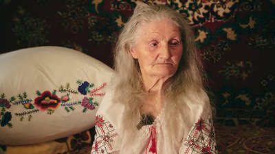 Пісні, приспівки та голубці на молоці. "Баба Єлька" презентувала фінальну серію циклу про громади Кіровоградщини Пісні, приспівки та голубці на молоці. "Баба Єлька" презентувала фінальну серію циклу про громади Кіровоградщини