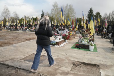 “Тато став янголом”: історія прикордонника Миколи Олефіра, який загинув на Сумщині “Тато став янголом”: історія прикордонника Миколи Олефіра, який загинув на Сумщині