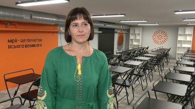 Кар'єрні радники для школярів: як 120 учнів з Чернігова проходять пілотний курс з профорієнтації Кар'єрні радники для школярів: як 120 учнів з Чернігова проходять пілотний курс з профорієнтації