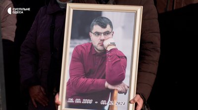 Усі чоловіки в родині — добровольці: як живе сімʼя захисників України Усі чоловіки в родині — добровольці: як живе сімʼя захисників України
