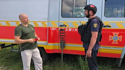 Піротехнік ДСНС Волині Геннадій Молошик Піротехнік ДСНС Волині Геннадій Молошик