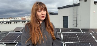 Безкоштовна електрика під час відключень: на дахах хмельницьких багатоповерхівок встановлюють сонячні електростанції Безкоштовна електрика під час відключень: на дахах хмельницьких багатоповерхівок встановлюють сонячні електростанції