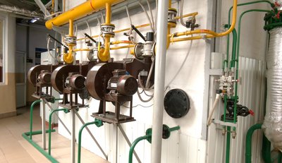 "На газу гріємо водичку": у Хмельницькому ремонтують застаріле обладнання теплових мереж "На газу гріємо водичку": у Хмельницькому ремонтують застаріле обладнання теплових мереж