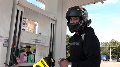 Бензин і дизель дорожчають: що відбувається на АЗС у Житомирі Бензин і дизель дорожчають: що відбувається на АЗС у Житомирі