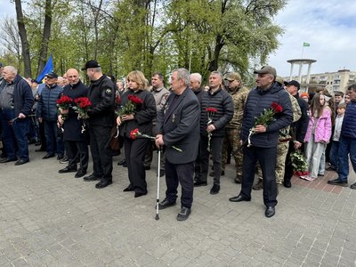 Річниця аварії на ЧАЕС: у Черкасах вшанували памʼять ліквідаторів