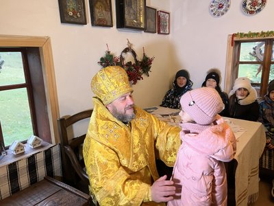 Діти в резиденції Святого Миколая у Чернівцях Діти в резиденції Святого Миколая у Чернівцях