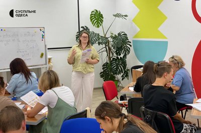 "З чистого аркуша": історія переселенки, яка створила школу на Одещині для сотень учнів "З чистого аркуша": історія переселенки, яка створила школу на Одещині для сотень учнів