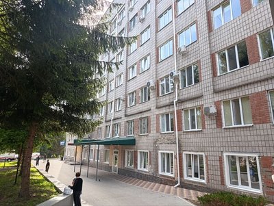 П'ять операцій без розрізу у прямому ефірі: у Житомирі хірурги ділилися досвідом із колегами П'ять операцій без розрізу у прямому ефірі: у Житомирі хірурги ділилися досвідом із колегами