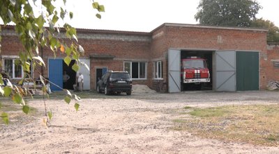 Справляються "На ура!": як працює перша добровільна пожежна дружина на Волині, яку створили два роки тому Справляються "На ура!": як працює перша добровільна пожежна дружина на Волині, яку створили два роки тому