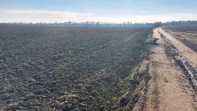 Їхав серед ночі в полі: на Черкащині загинув водій мопеда Їхав серед ночі в полі: на Черкащині загинув водій мопеда
