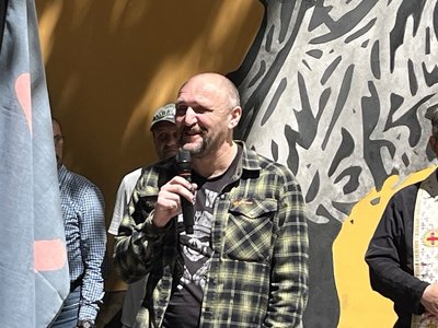 Автор муралу, ветеран Андрій Єрмоленко Автор муралу, ветеран Андрій Єрмоленко