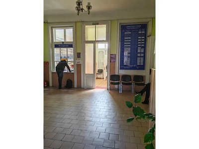 Приміщення, яке здається в оренду через аукціон на вулиці Головній у Чернівцях Приміщення, яке здається в оренду через аукціон на вулиці Головній у Чернівцях