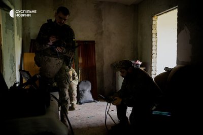 "Знайшли ціль! Думає, що сховалась". Як воює спецпідрозділ "Гострі картузи" на Харківщині "Знайшли ціль! Думає, що сховалась". Як воює спецпідрозділ "Гострі картузи" на Харківщині