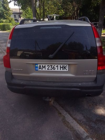 На Житомирщині ексголова громади говорить про нецільовий розподіл автівок, ввезених з-за кордону: що кажуть у громаді На Житомирщині ексголова громади говорить про нецільовий розподіл автівок, ввезених з-за кордону: що кажуть у громаді