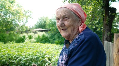 Історія 90-річної Уляни Стасюк із поліського селища на Рівненщині Історія 90-річної Уляни Стасюк із поліського селища на Рівненщині