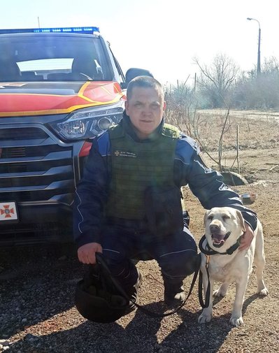 Рятувальник розповів, що працює із собакою близько восьми років, жовтень 2026 року, Хмельницький Рятувальник розповів, що працює із собакою близько восьми років, жовтень 2026 року, Хмельницький