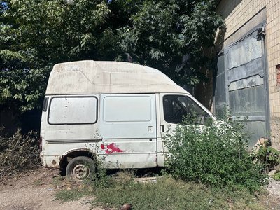 На вулицях Вінниці стало менше занедбаних автівок На вулицях Вінниці стало менше занедбаних автівок