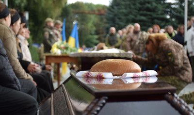 Олег Савчук загинув 27 вересня 2025 року внаслідок ДТП, 2 жовтня 2025 року, Хмельниччина