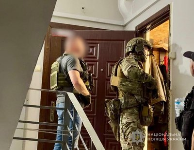 Стрілянина в Одесі: загинули троє людей, ще одного госпіталізували Стрілянина в Одесі: загинули троє людей, ще одного госпіталізували