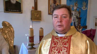 Римо-католицький священник отець Віктор водохресне богослужіння водохреще Слов’янськ Донецька область 6 січня 2025 рік