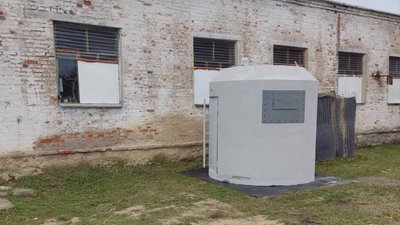 Мобільні укриття: біля котелень прикордонних громад розмістили сховки для персоналу Мобільні укриття: біля котелень прикордонних громад розмістили сховки для персоналу