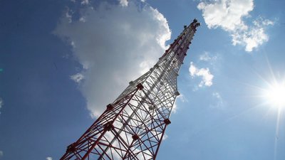 У Кропивницькому посеред приватного сектору встановили вежу мобільного зв’язку: чому сусіди проти У Кропивницькому посеред приватного сектору встановили вежу мобільного зв’язку: чому сусіди проти